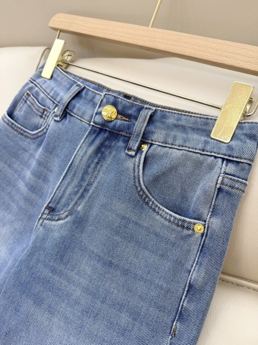 Джинси жіночі фото 7