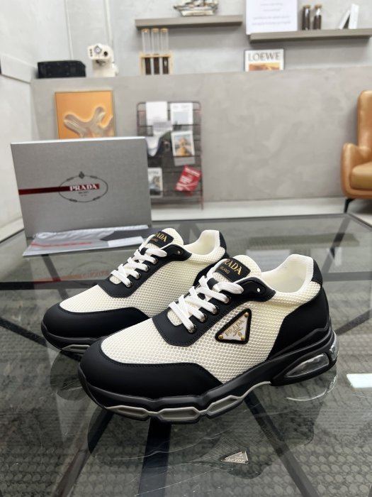 Кроссовки мужские