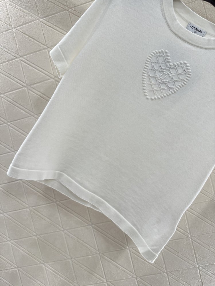 T-shirt women's фото 5