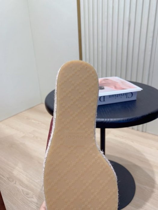 Босоножки фото 7