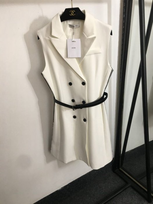 Плаття, Сукня