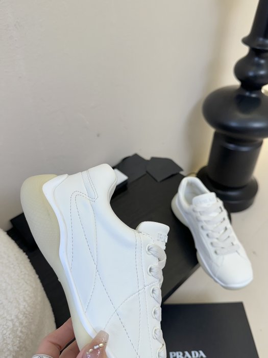 Кроссовки фото 6