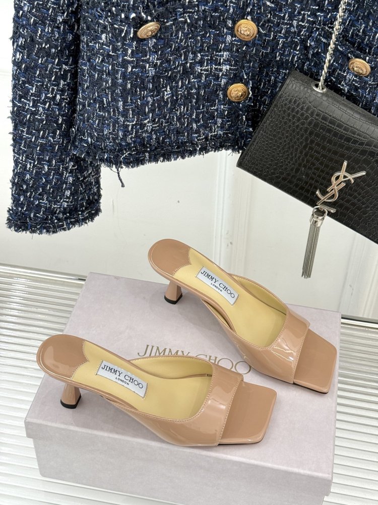 Босоножки фото 3