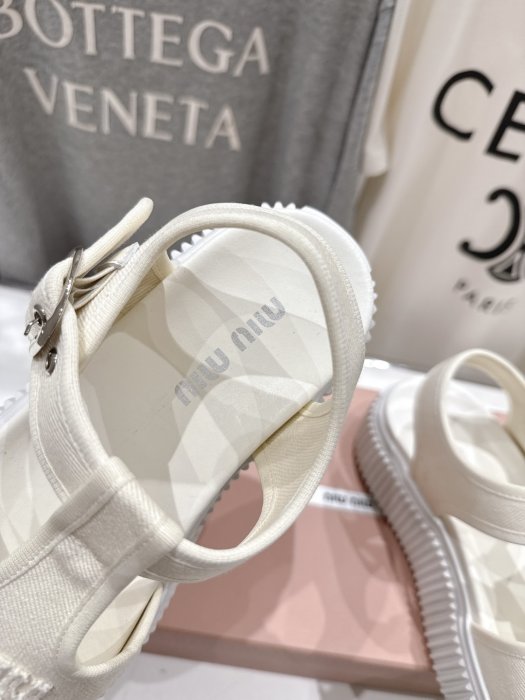 Sandals women's фото 5