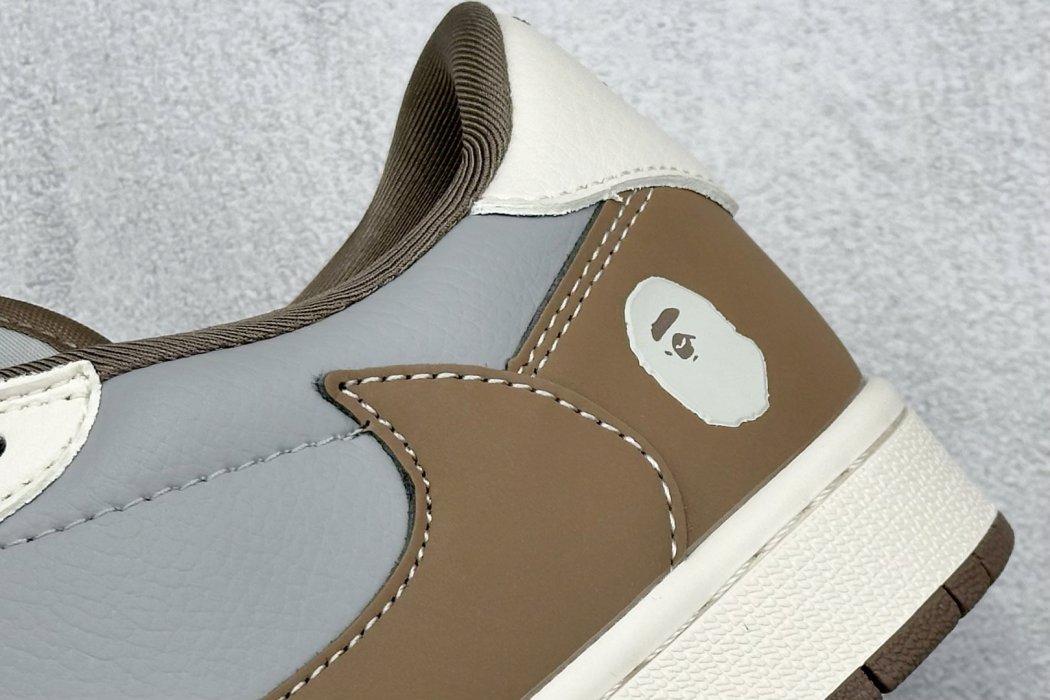 Кроссовки Fragment x Travis Scott фото 9