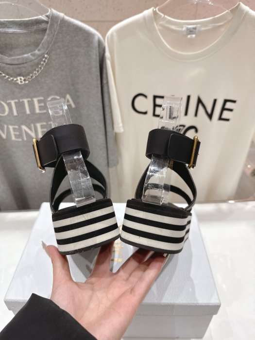 Sandals women's фото 8