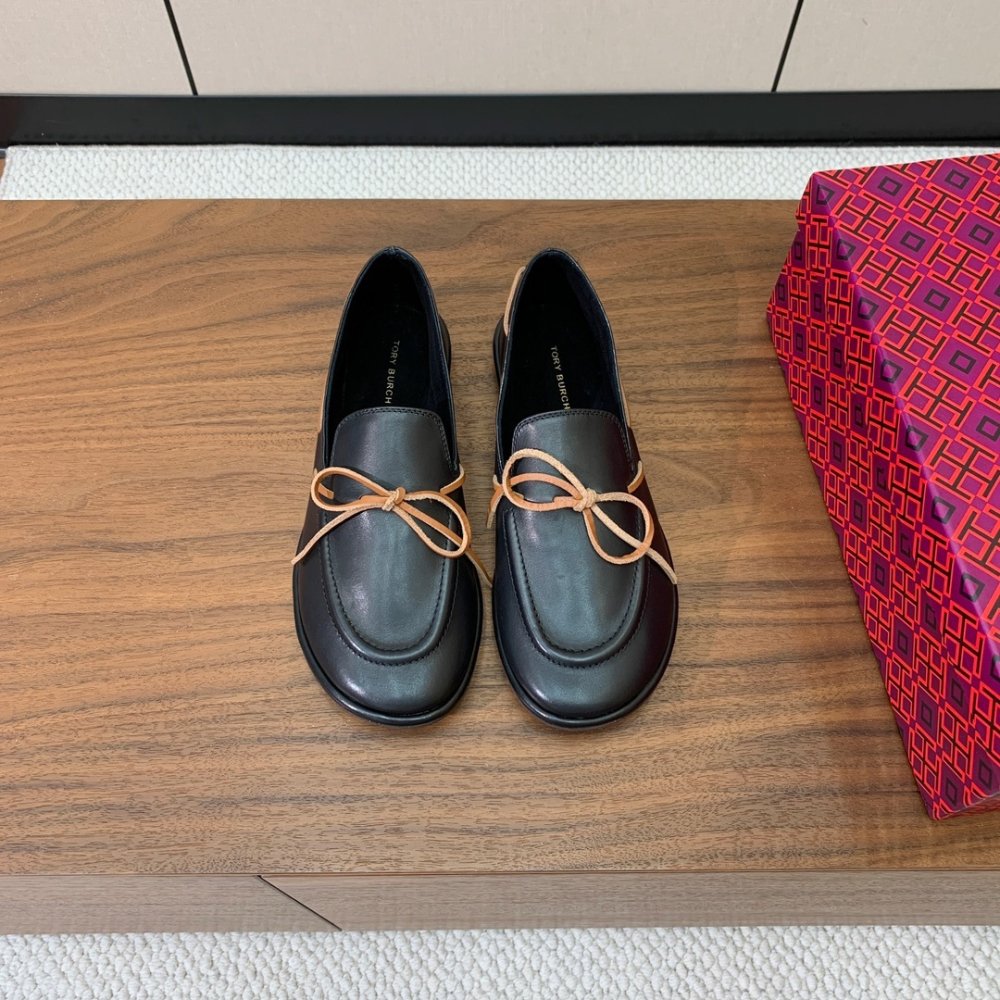 Туфли женские