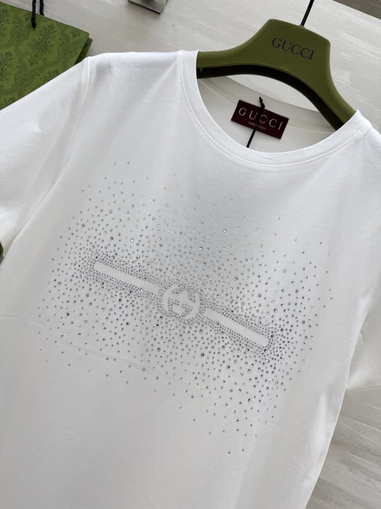 Футболка женская фото 3