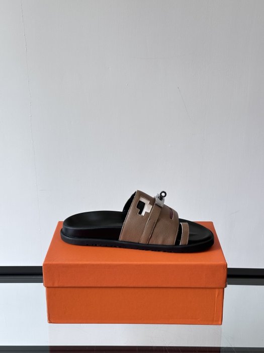 Шлепанцы мужские фото 7