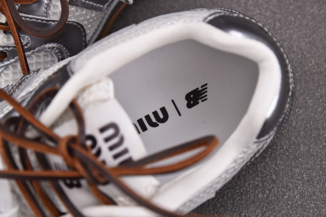 Кроссовки New Balance x MIU MIU NB530 фото 10