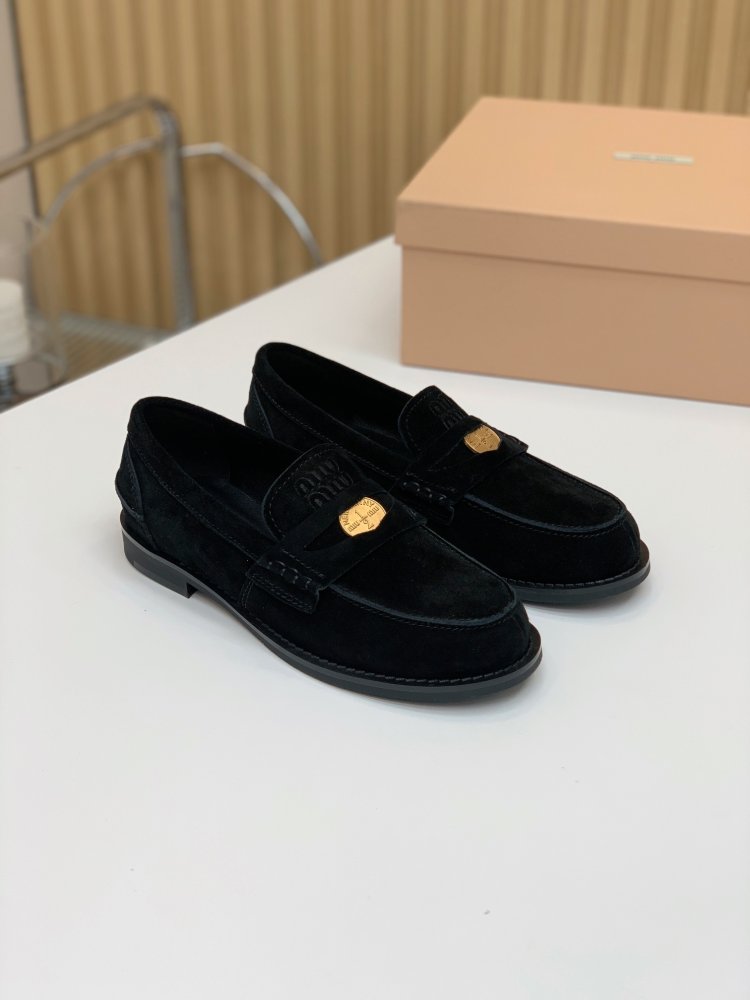 Лоферы женские фото 2