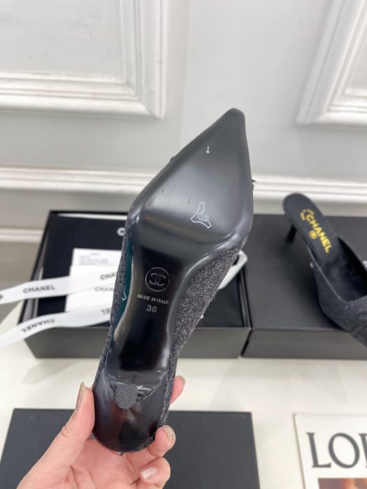 Босоножки фото 9