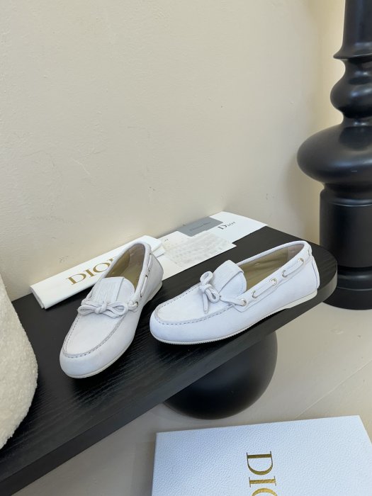 Лоферы женские фото 3