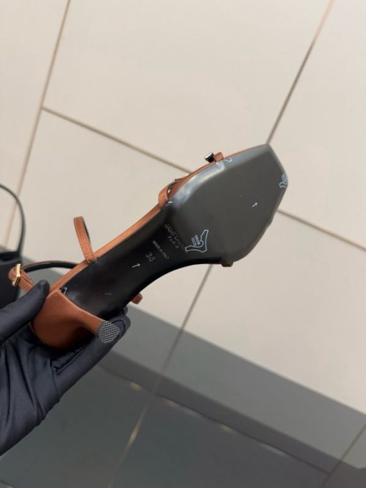 Босоножки фото 9