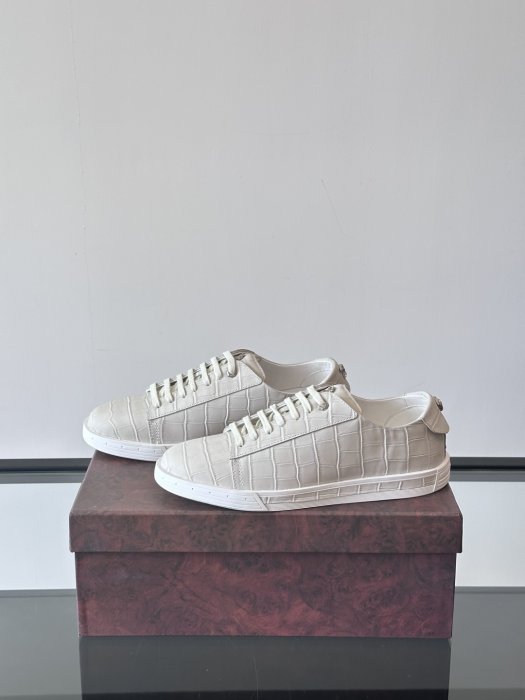 Кроссовки фото 3