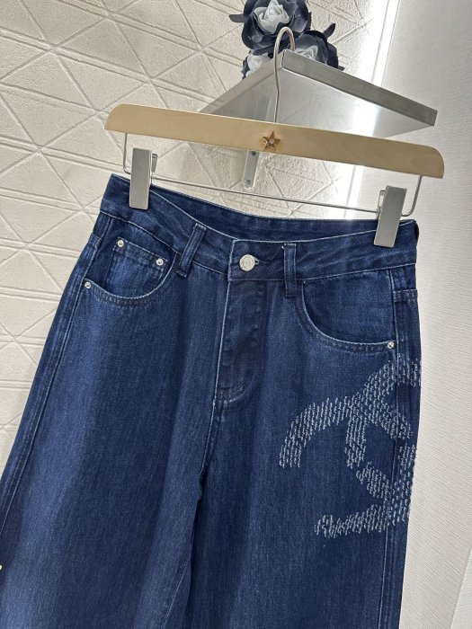 Jeans women's фото 3