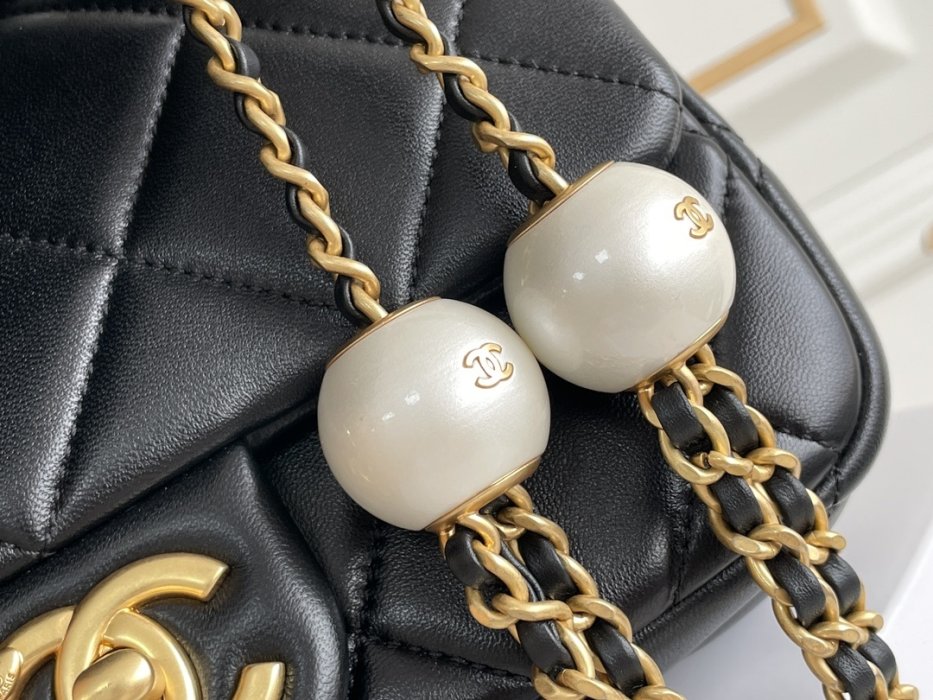 Сумка женская Chanel 24S Double Pearl Small Square Bag фото 6