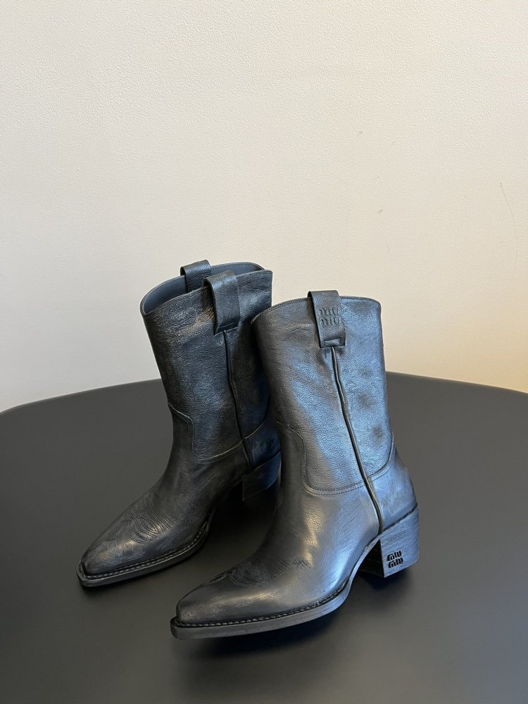 Чоботи жіночі фото 3