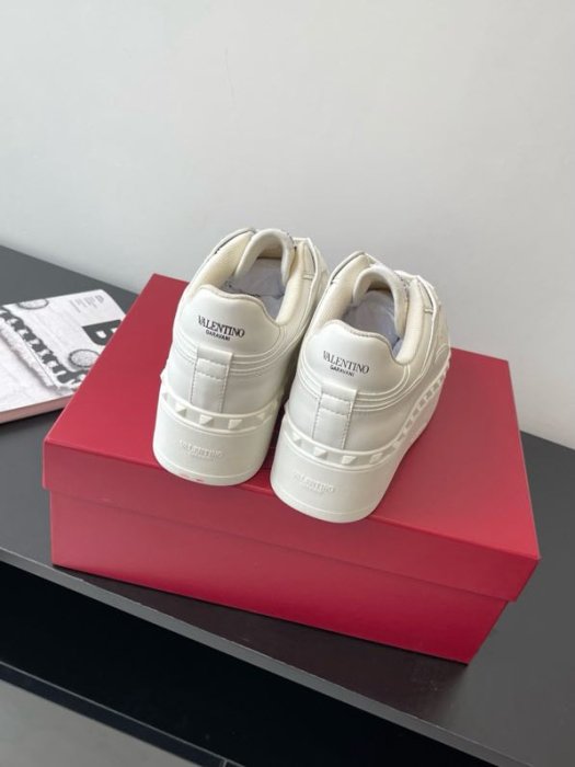 Sneakers women's фото 5