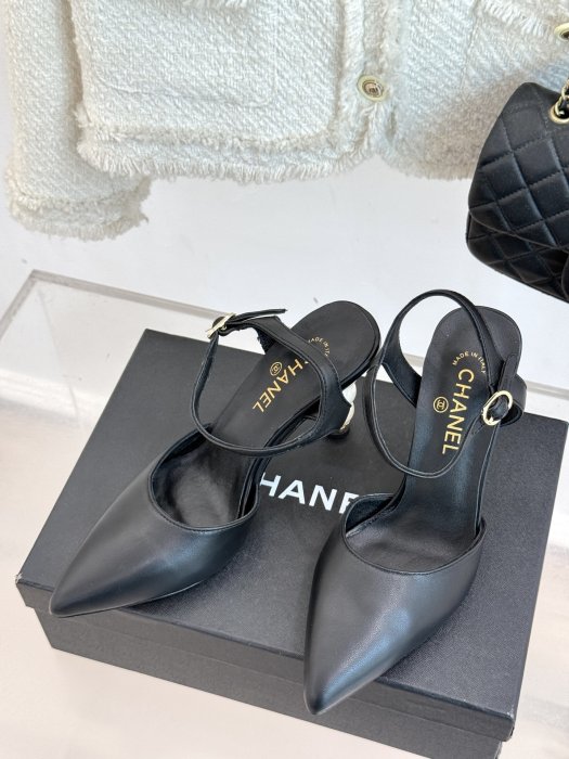 Босоножки фото 2