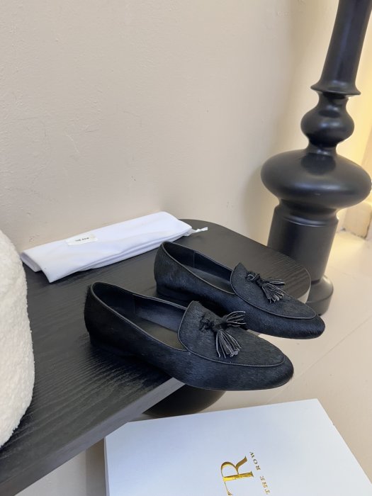 Лоферы женские фото 2