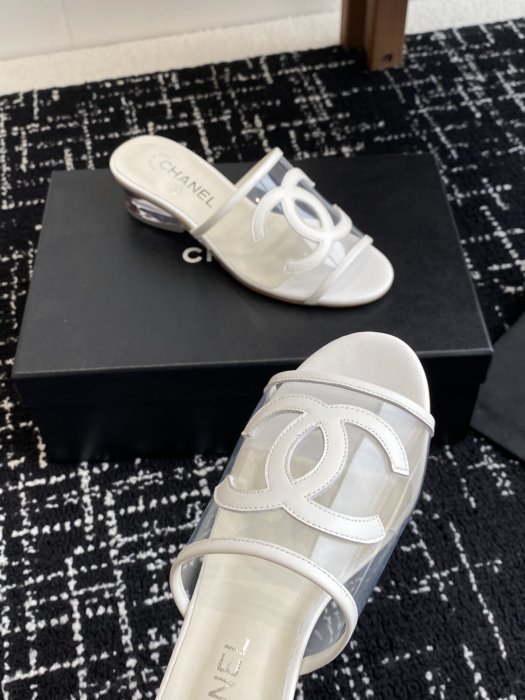 Босоножки фото 6