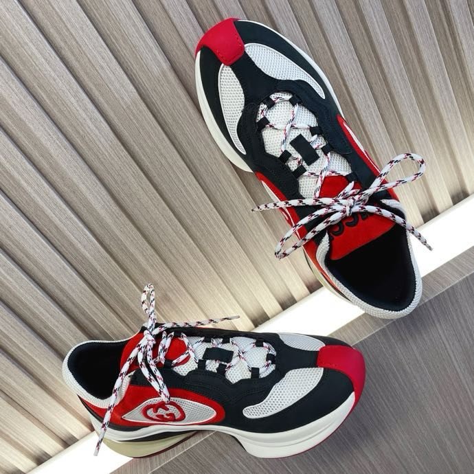 Кроссовки Gucci Run фото 4