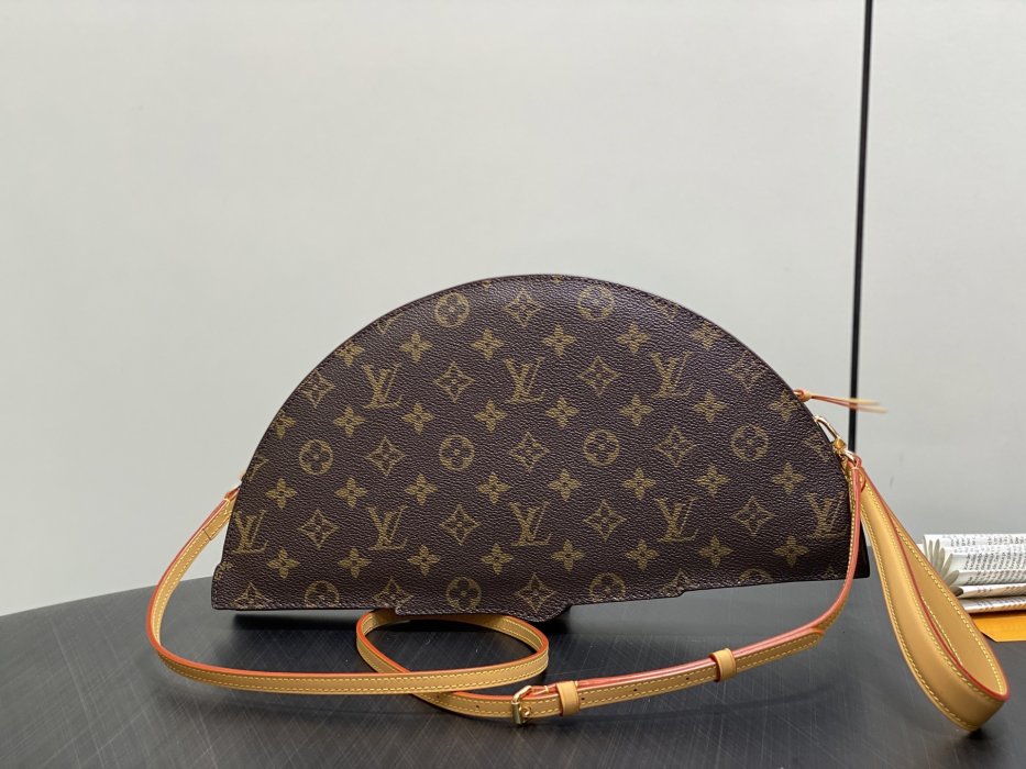 Сумка женская LV Fan M14804 37 см фото 3