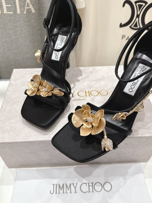 Босоножки фото 7