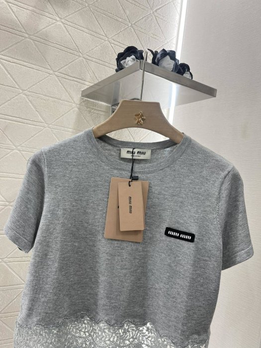 Футболка женская фото 3