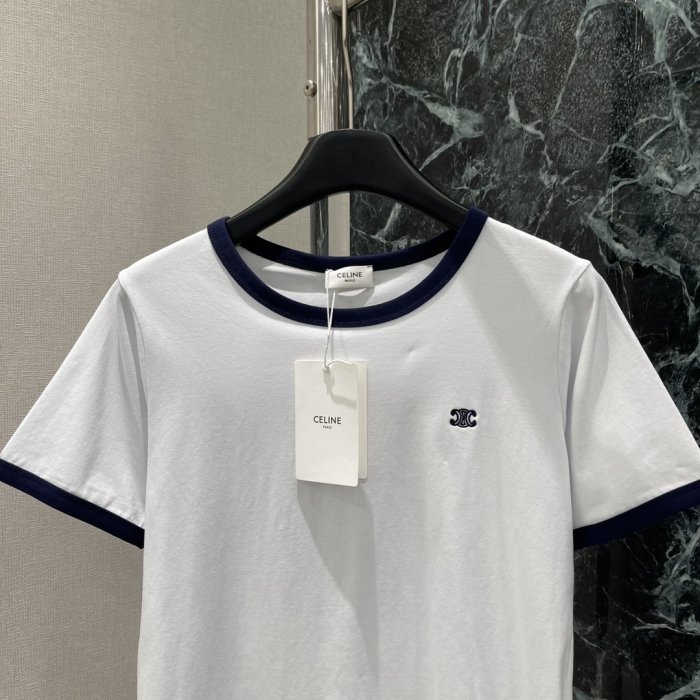 T-shirt women's фото 2