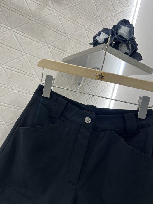 Shorts women's фото 3