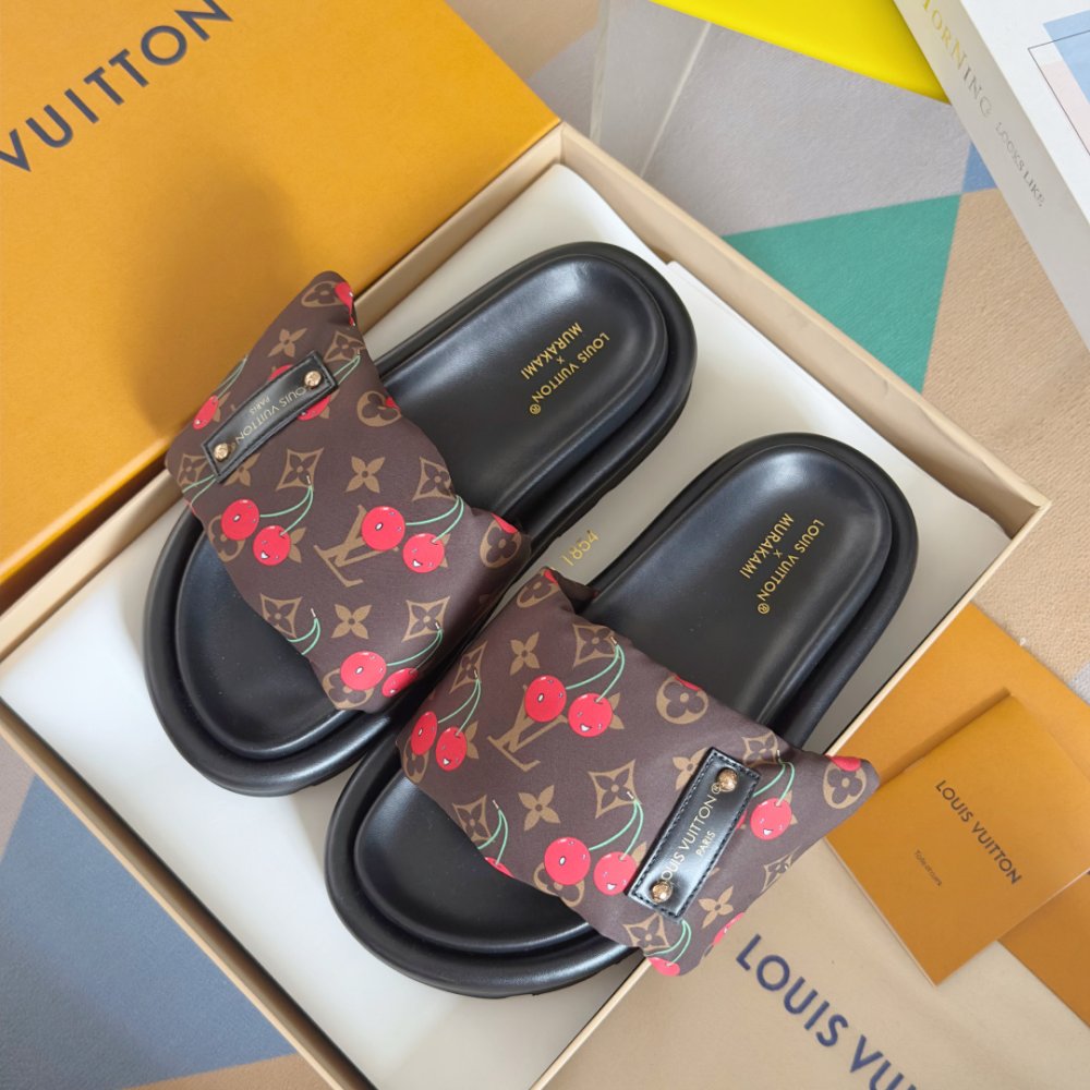 Шлепанцы женские Pool Pillow Comfort фото 5