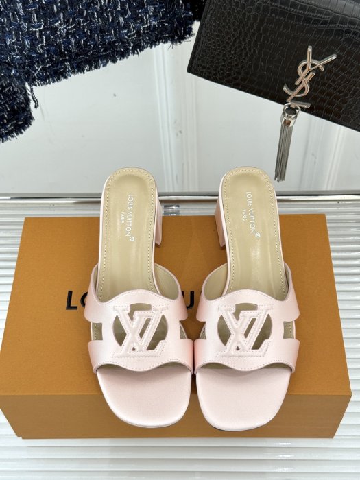 Босоножки фото 4