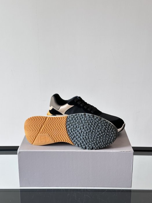 Кросівки чоловічі фото 9