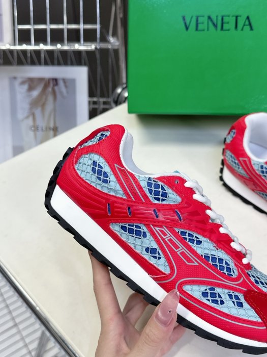 Кроссовки фото 7