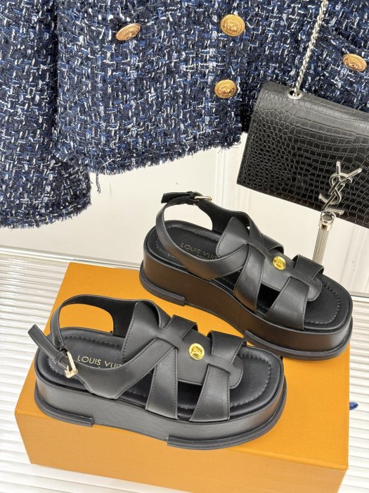 Sandals women's фото 3