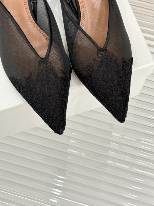 Босоніжки фото 7