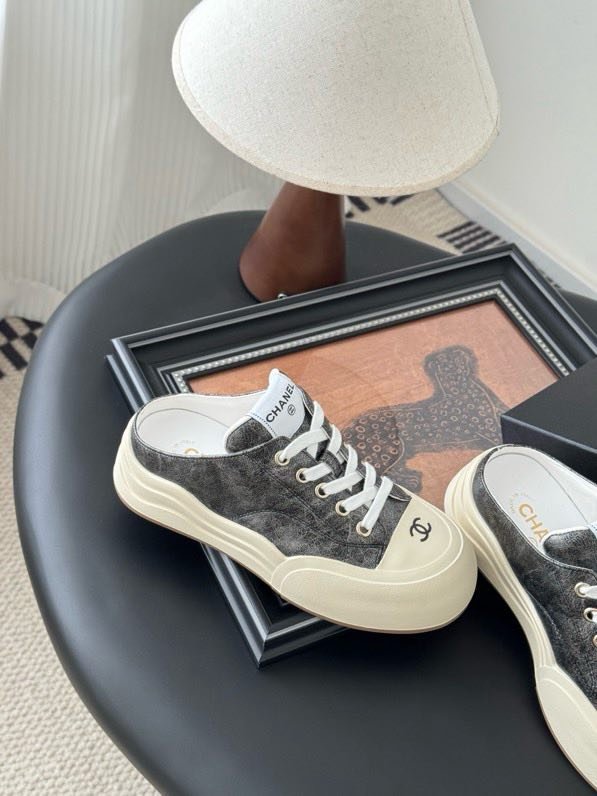 Кросівки мюли жіночі фото 8