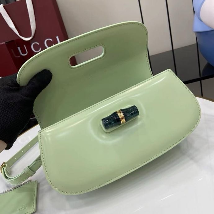 Сумка кожаная Gucci Bamboo Diva 26 см фото 7