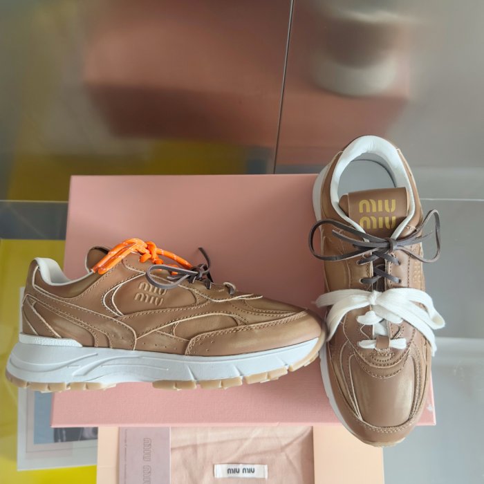 Кроссовки фото 2