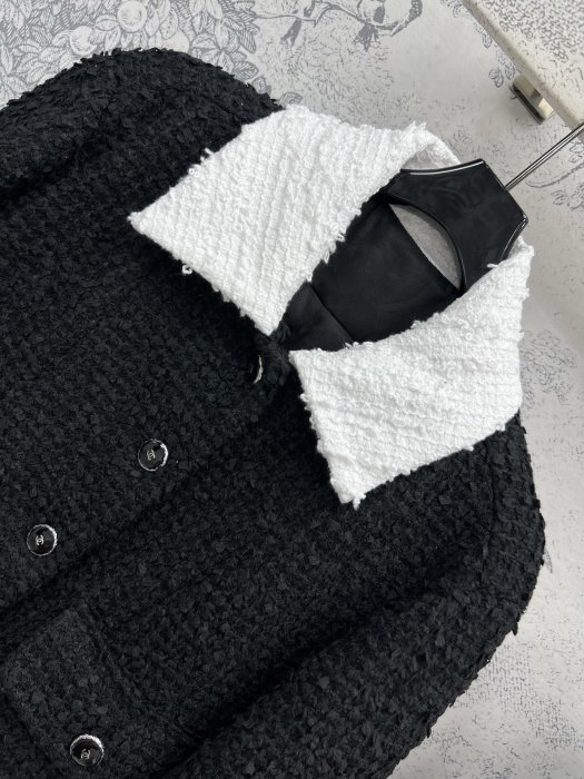 Костюм жіночий фото 2