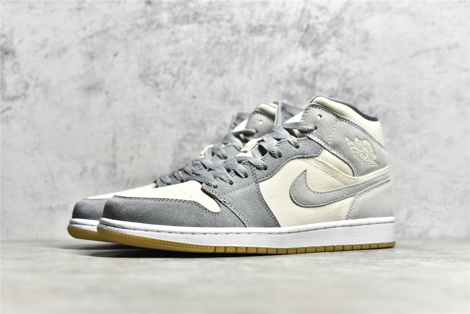 Sneakers Air Jordan 1 Mid фото 2