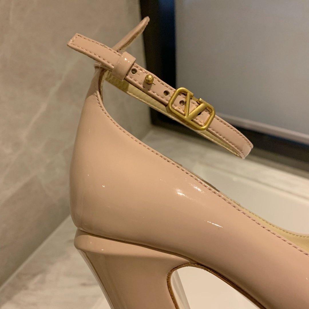 Shoes on platform and high heel beige фото 6
