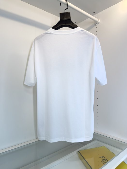 T-shirt men's фото 2