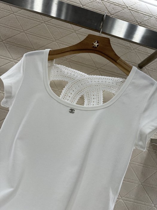 T-shirt women's фото 7