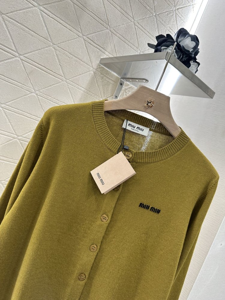 Кофта жіноча фото 3