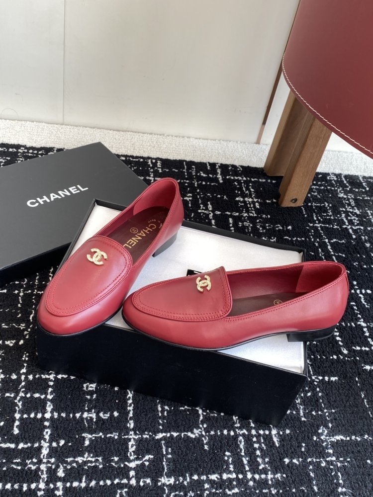 Лоферы женские фото 3