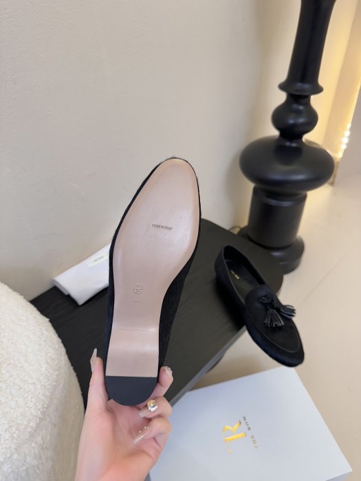 Лоферы женские фото 6