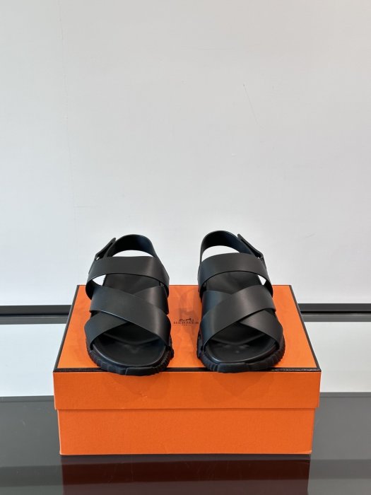 Сандалі чоловічі фото 2